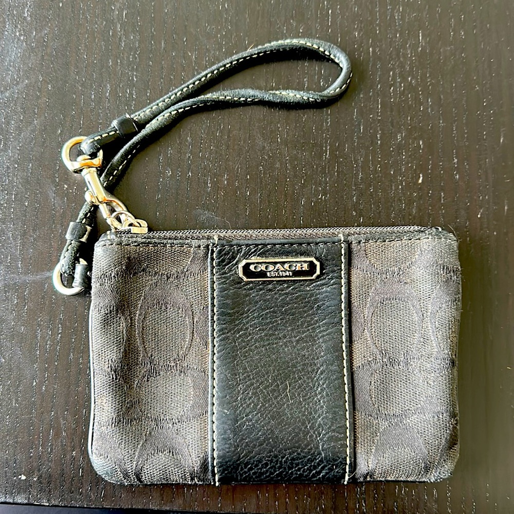 Coach Wristlet Wallet